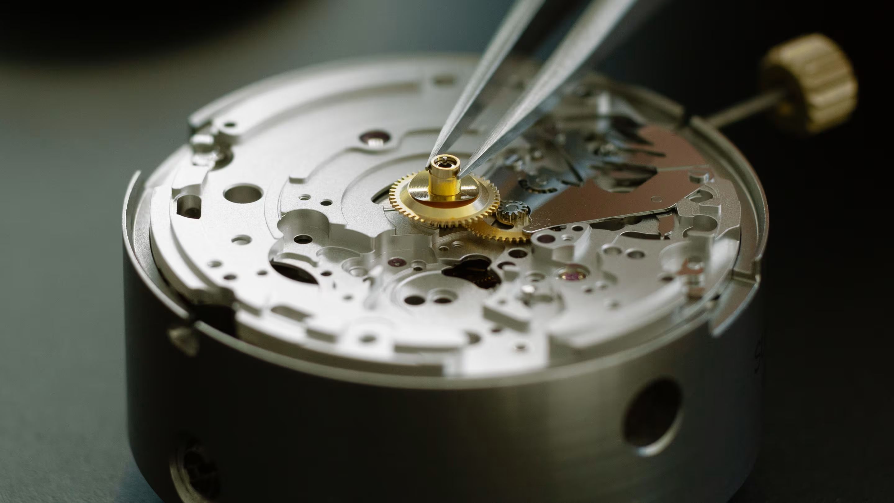 芝柏零件更換 - girard perregaux 手錶原廠規格零件